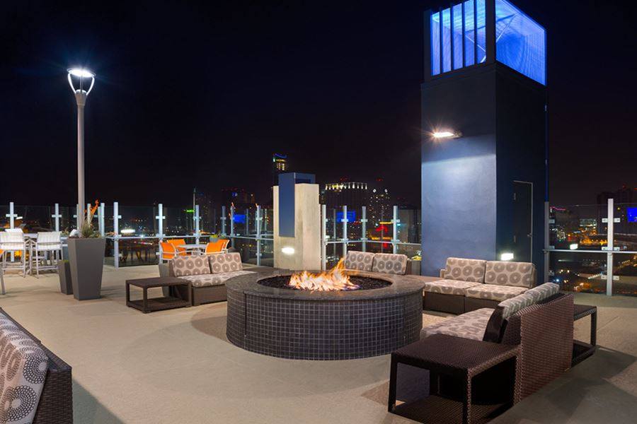 Featured Properties | Austin Apartment With Spectacular Rooftop Views
